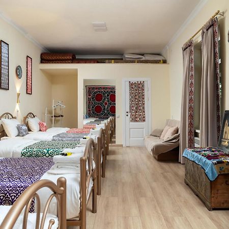 Green Yard Boutique Guesthouse Tasjkent Buitenkant foto