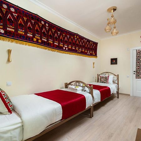 Green Yard Boutique Guesthouse Tasjkent Buitenkant foto
