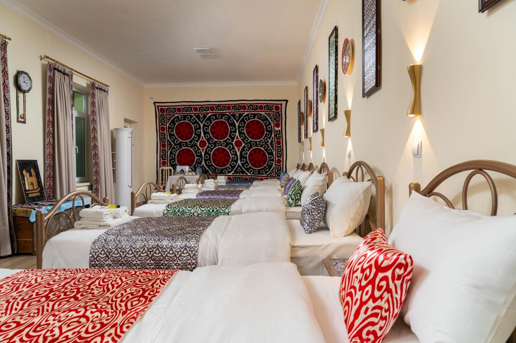 Green Yard Boutique Guesthouse Tasjkent Buitenkant foto